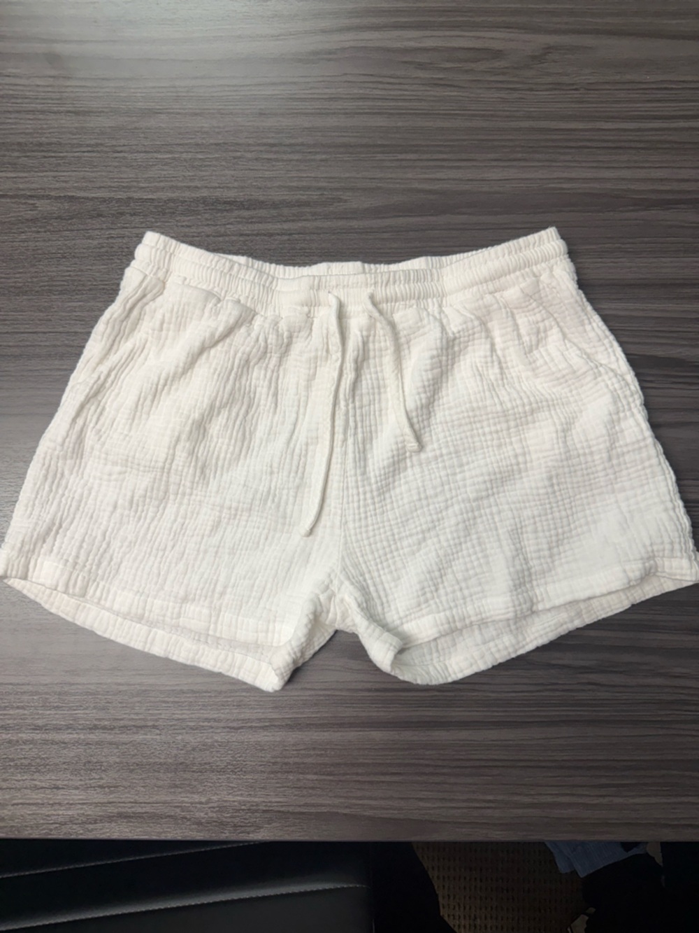 Nordstrom White Cotton Gauze Drawstring Athletic Shorts